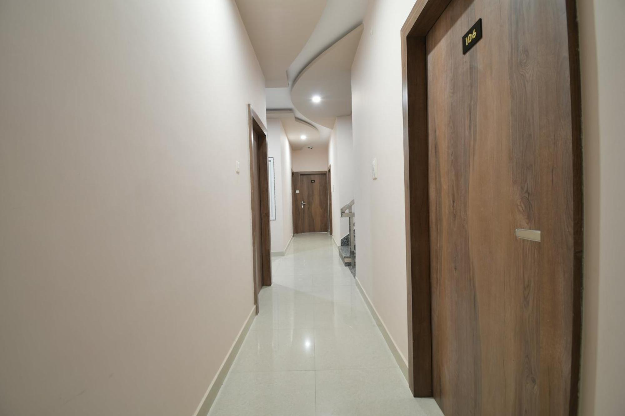 Hotel O Pratap Palace Kota  Bagian luar foto